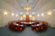 plenumis darbazi